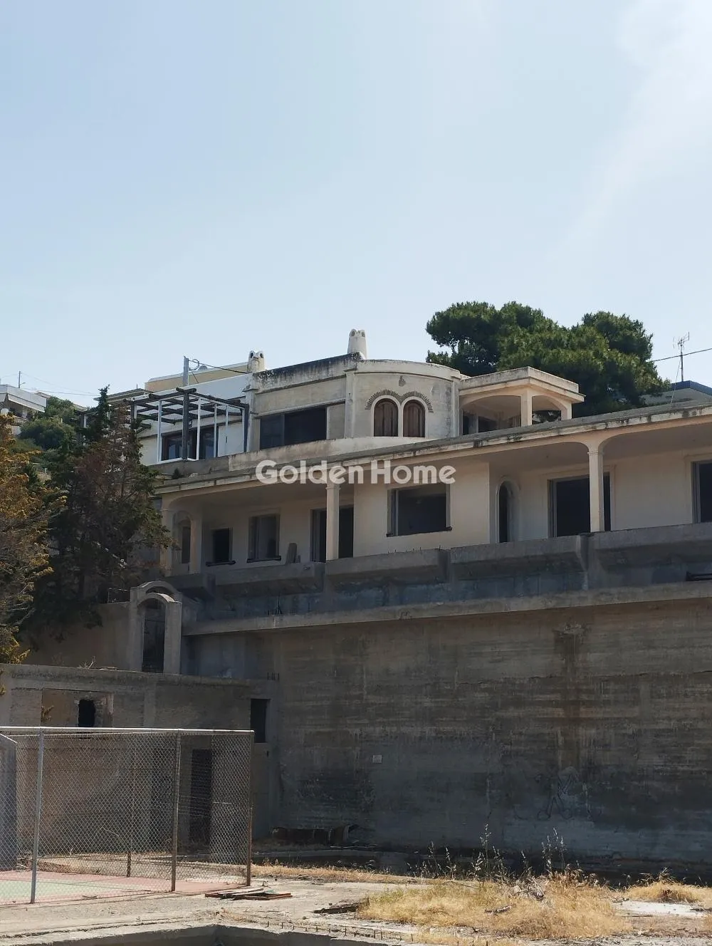 Μονοκατοικία 350τ.μ.  - 2