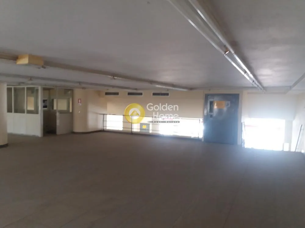 Shop 1938m²  - 4