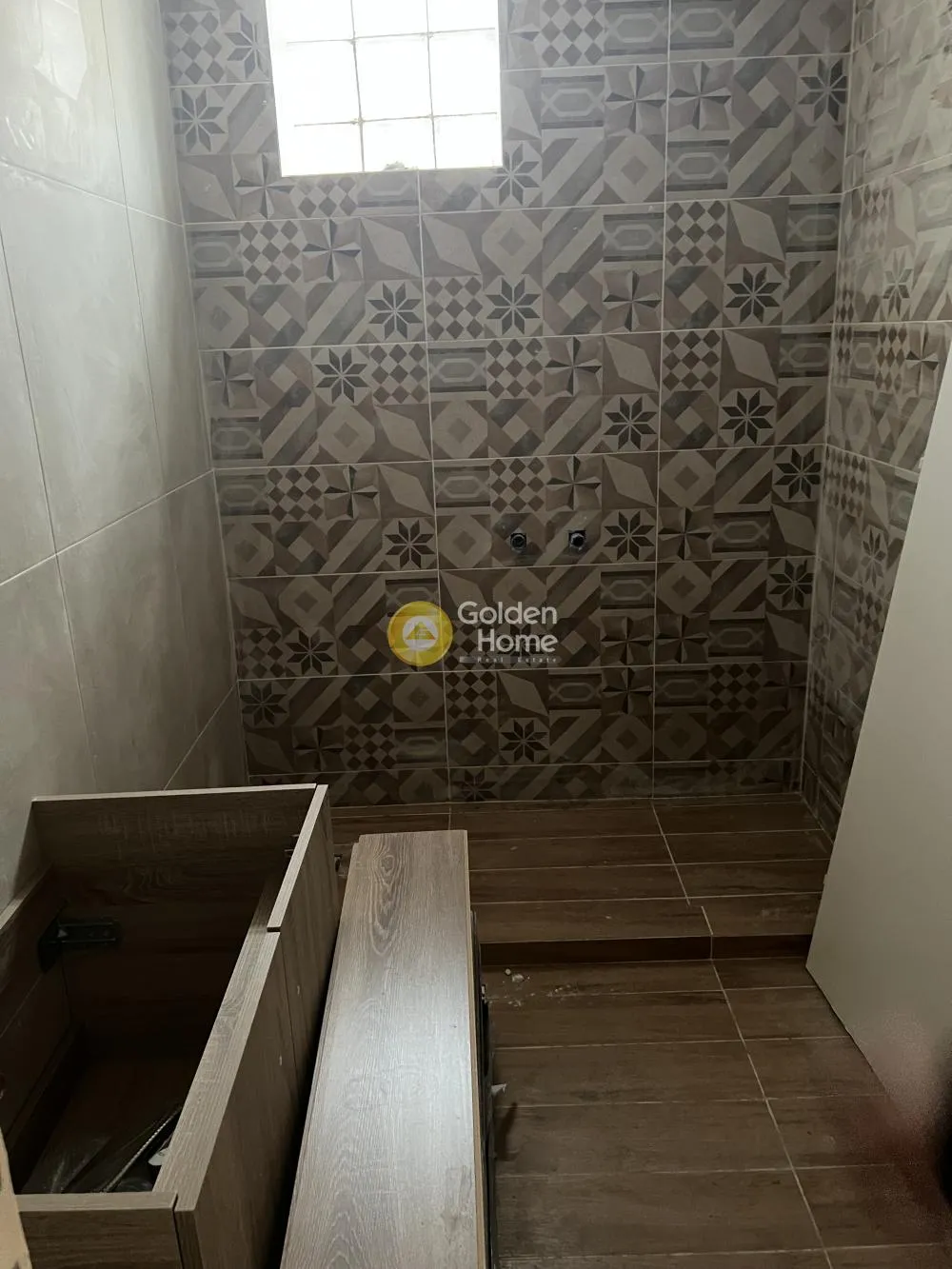 Other ..  301m²  - 5