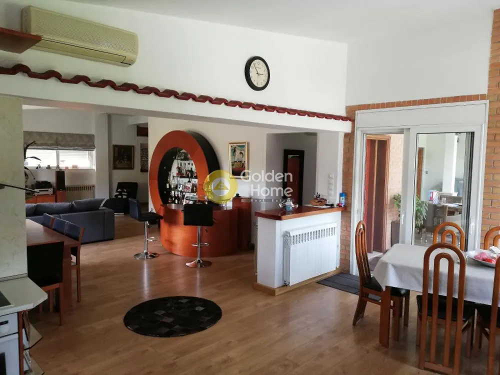 Detached house 282m²  - 4