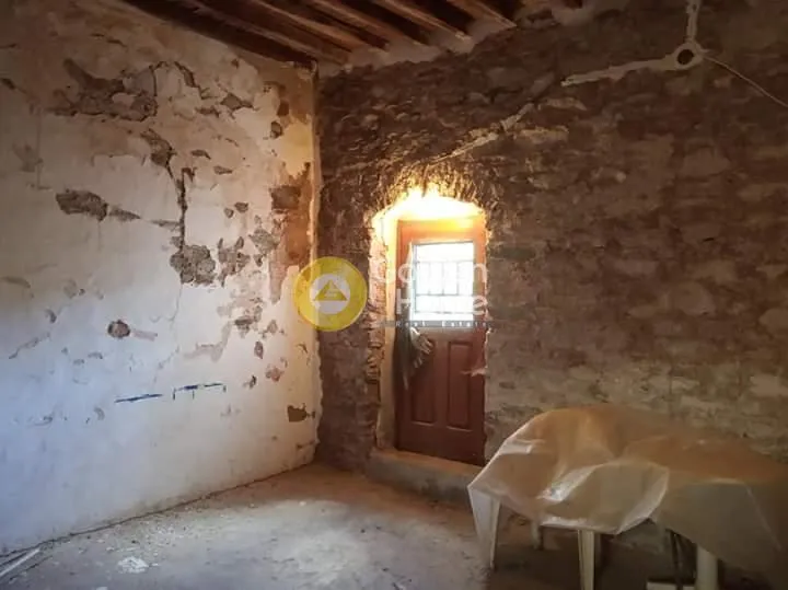 Διαμέρισμα 155τ.μ.  - 2