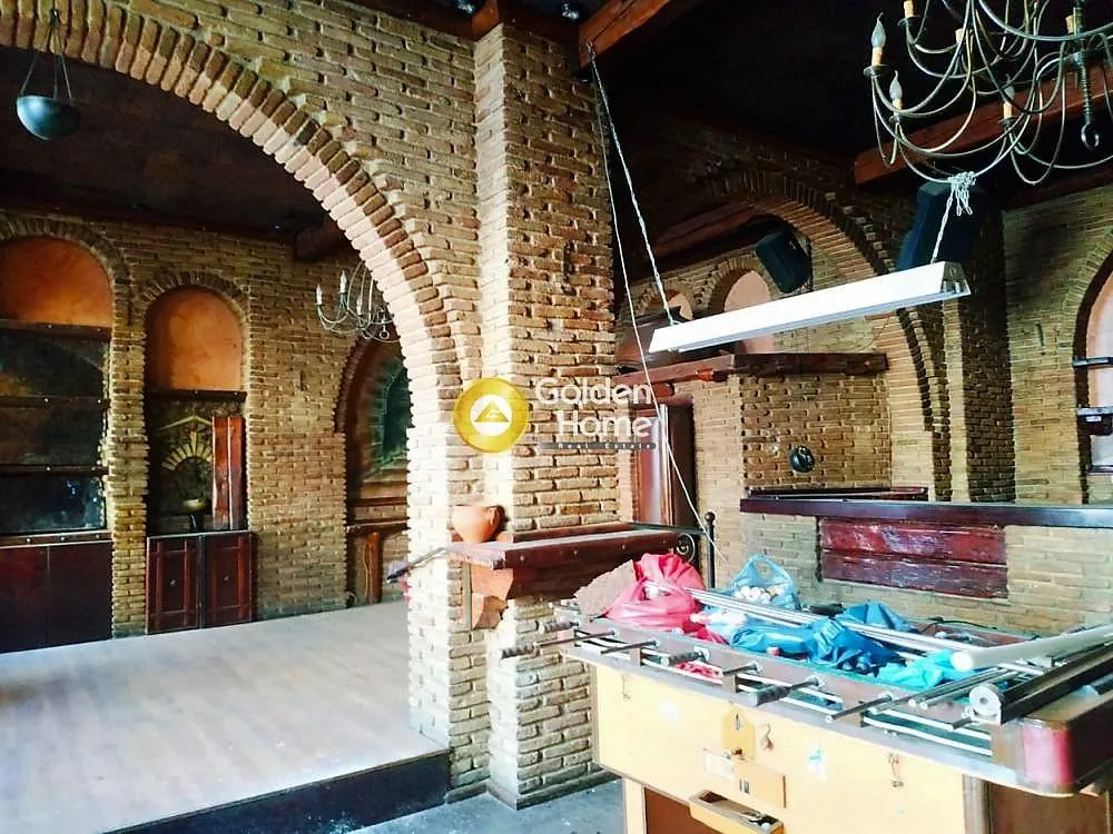 Warehouse 102m²  - 3