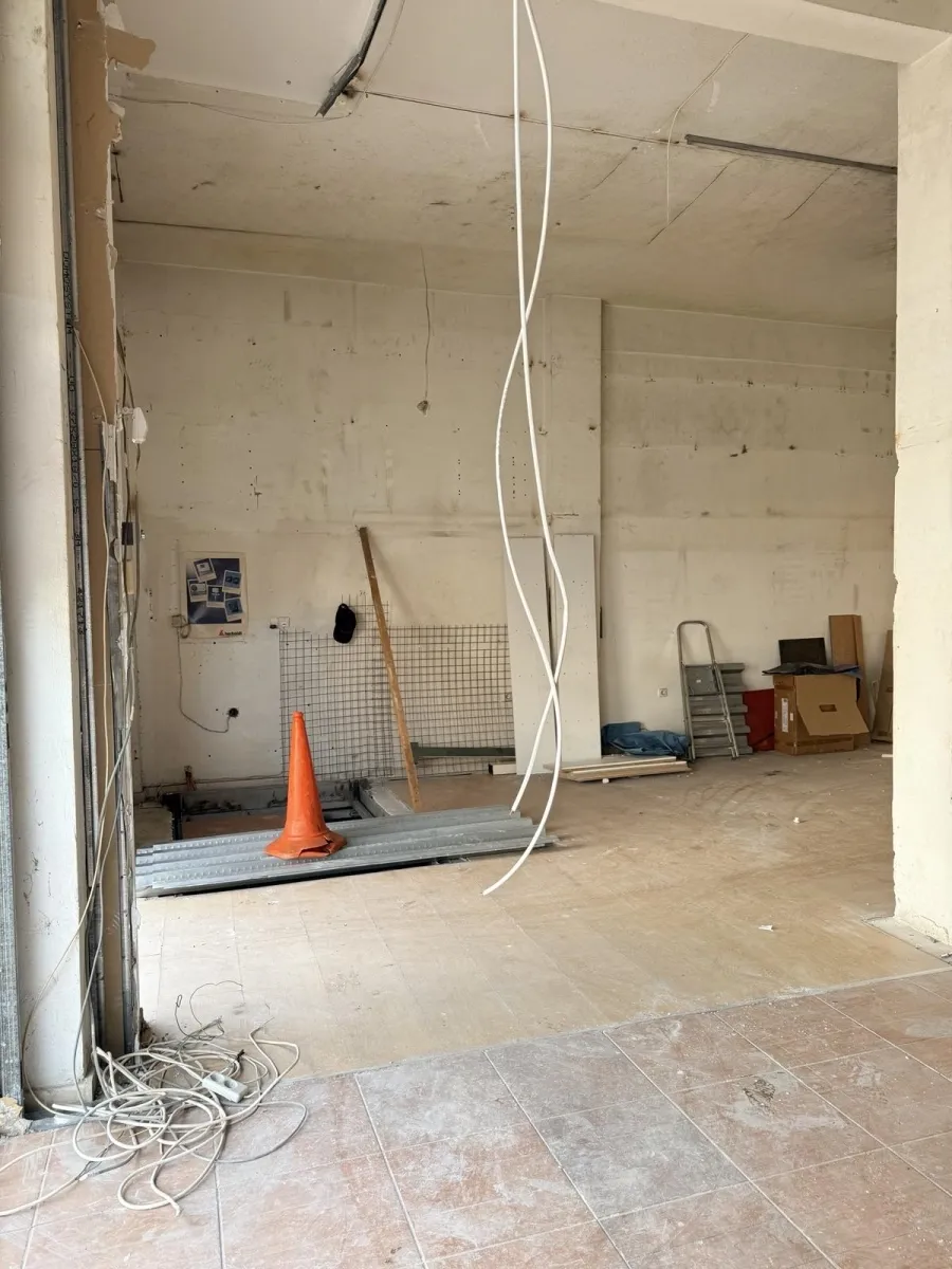 Shop 140m²  - 4