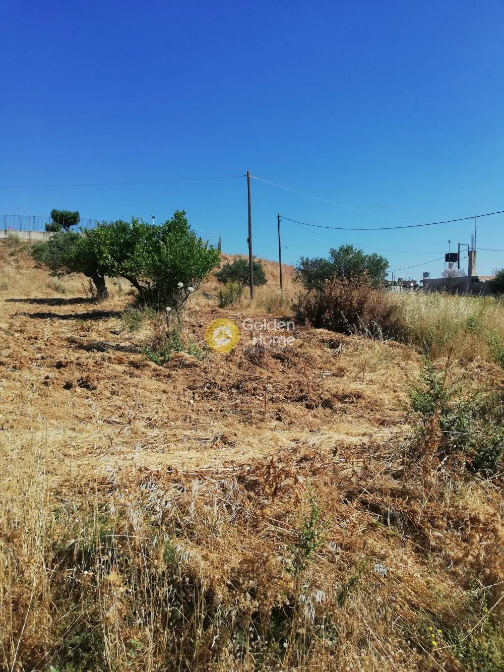 Plot 275m²  - 3