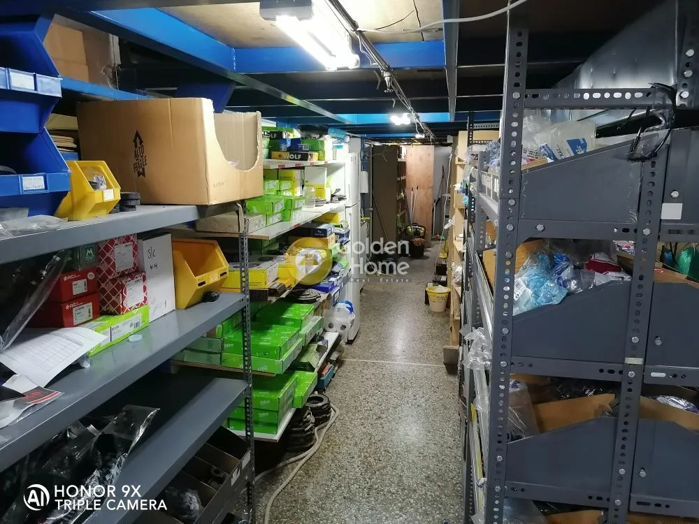 Shop 230m²  - 3