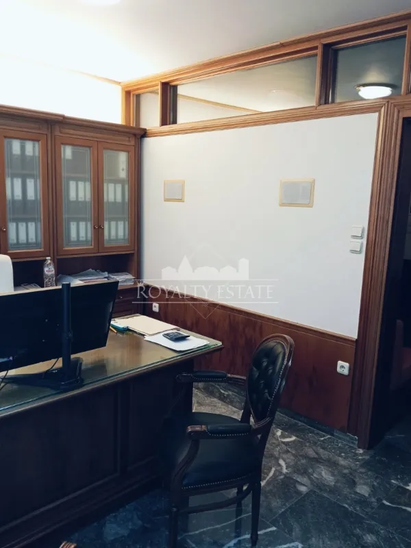 Office 32m²  - 3
