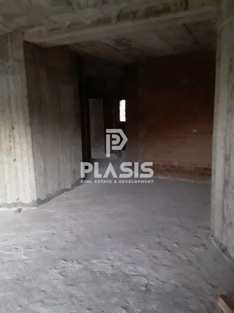 Standalone residential building 450m²  - 4
