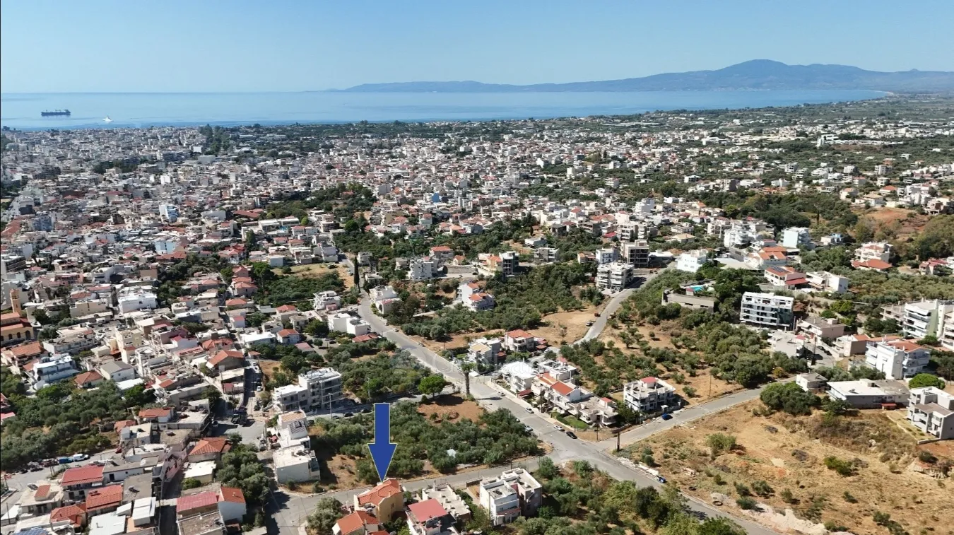 Μονοκατοικία 400τ.μ.  - 2