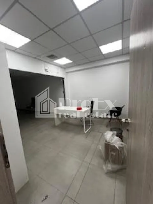 Shop 365m²  - 4