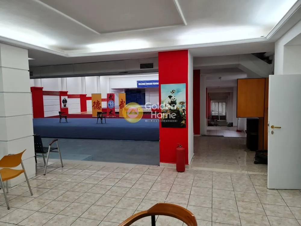 Shop 772m²  - 4