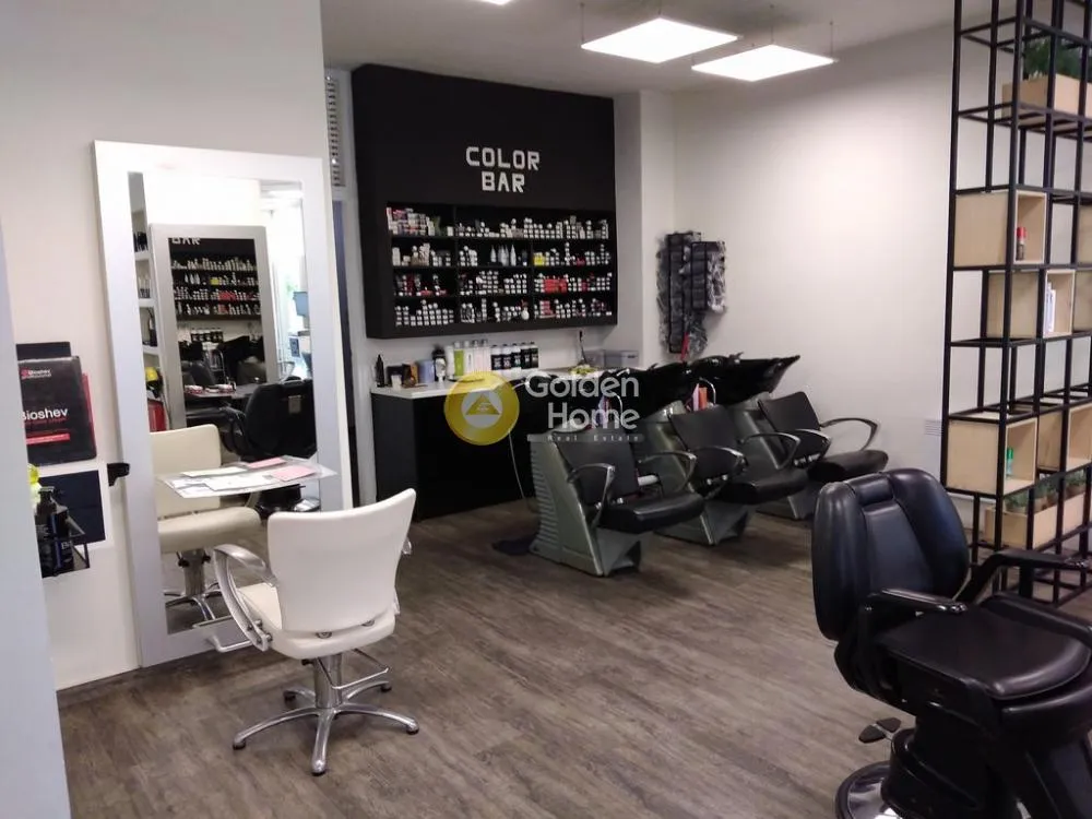 Shop 180m²  - 5
