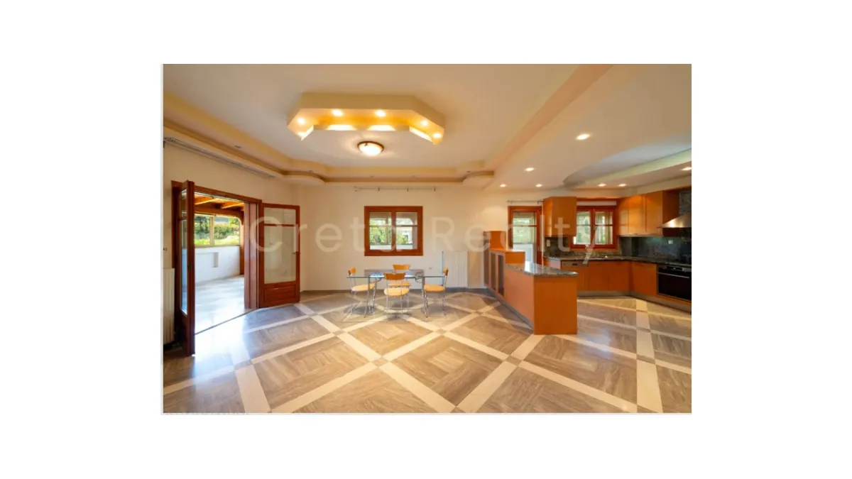 Detached house 292m²  - 4