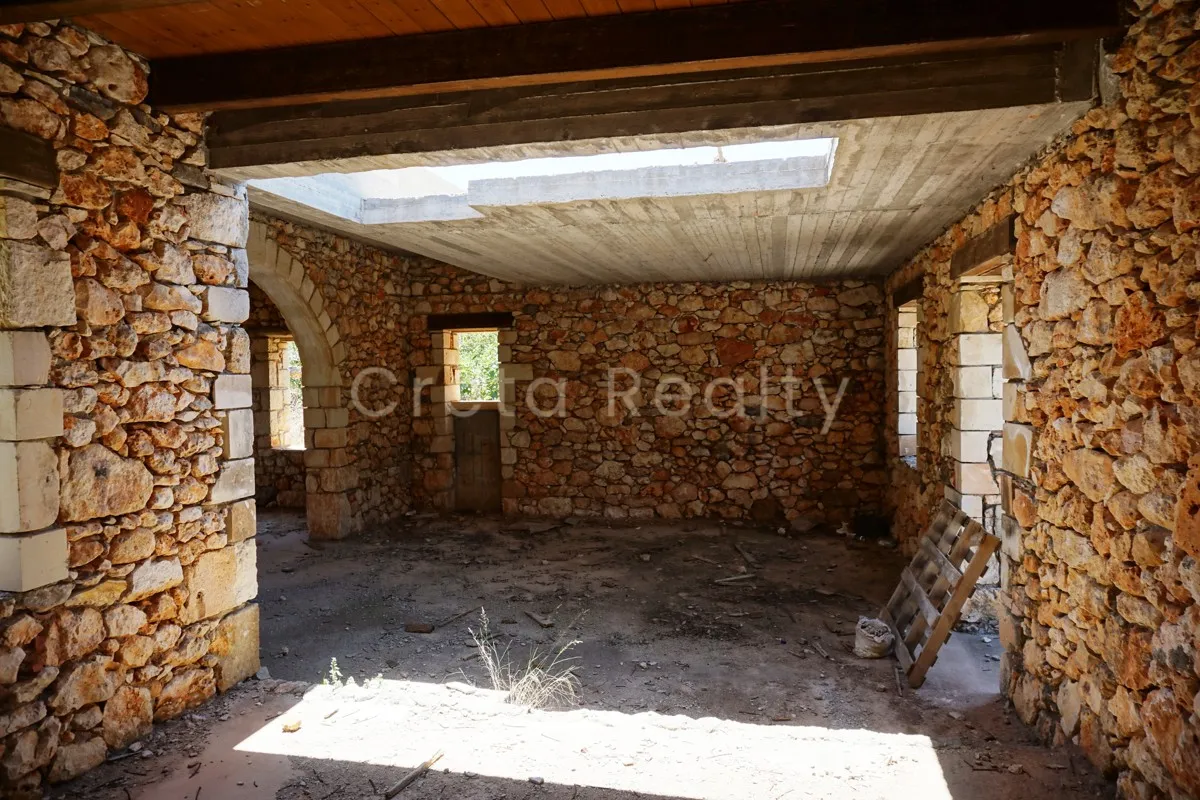 Other ..  330m²  - 3