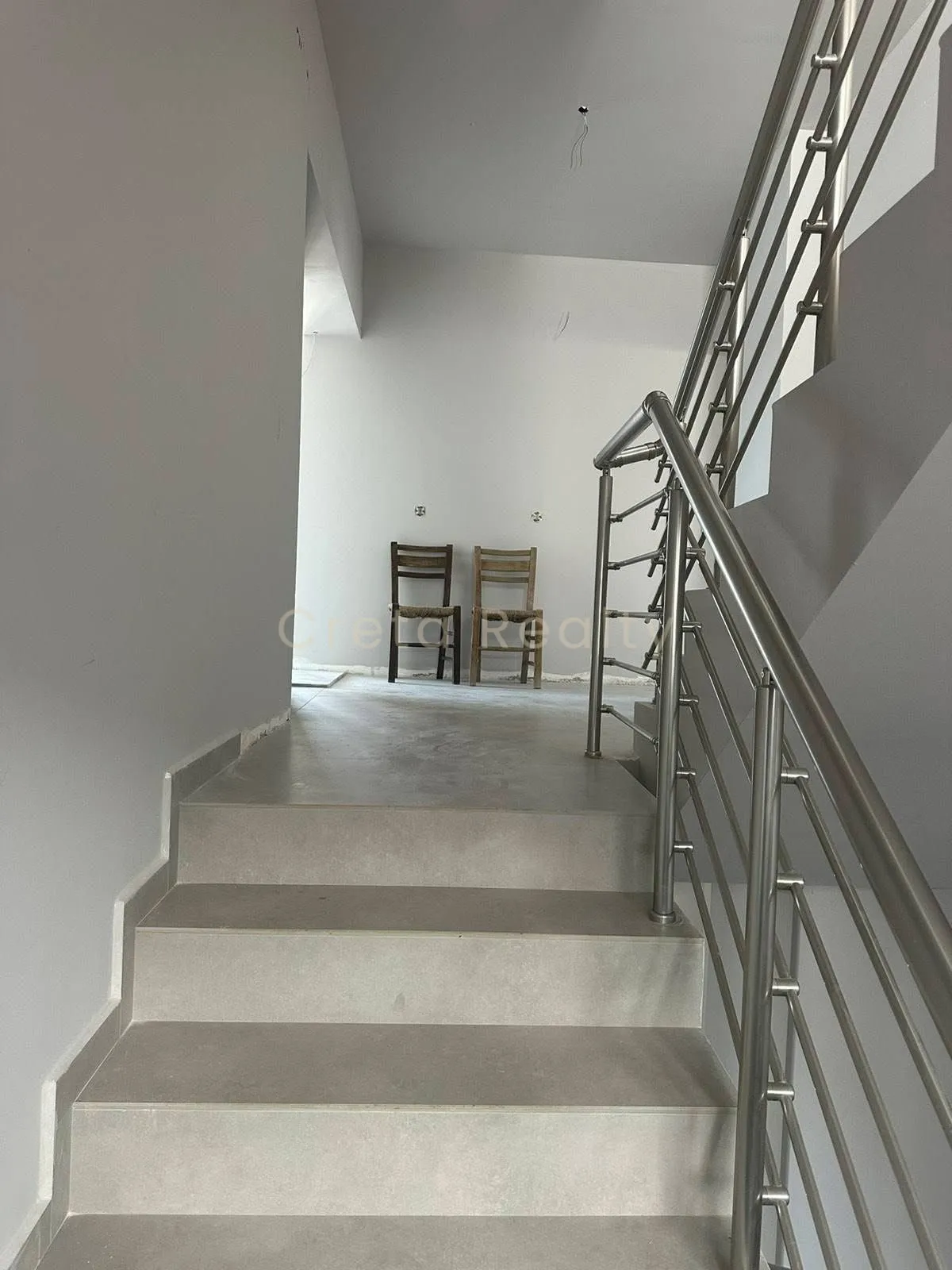 Standalone residential building 660m²  - 5