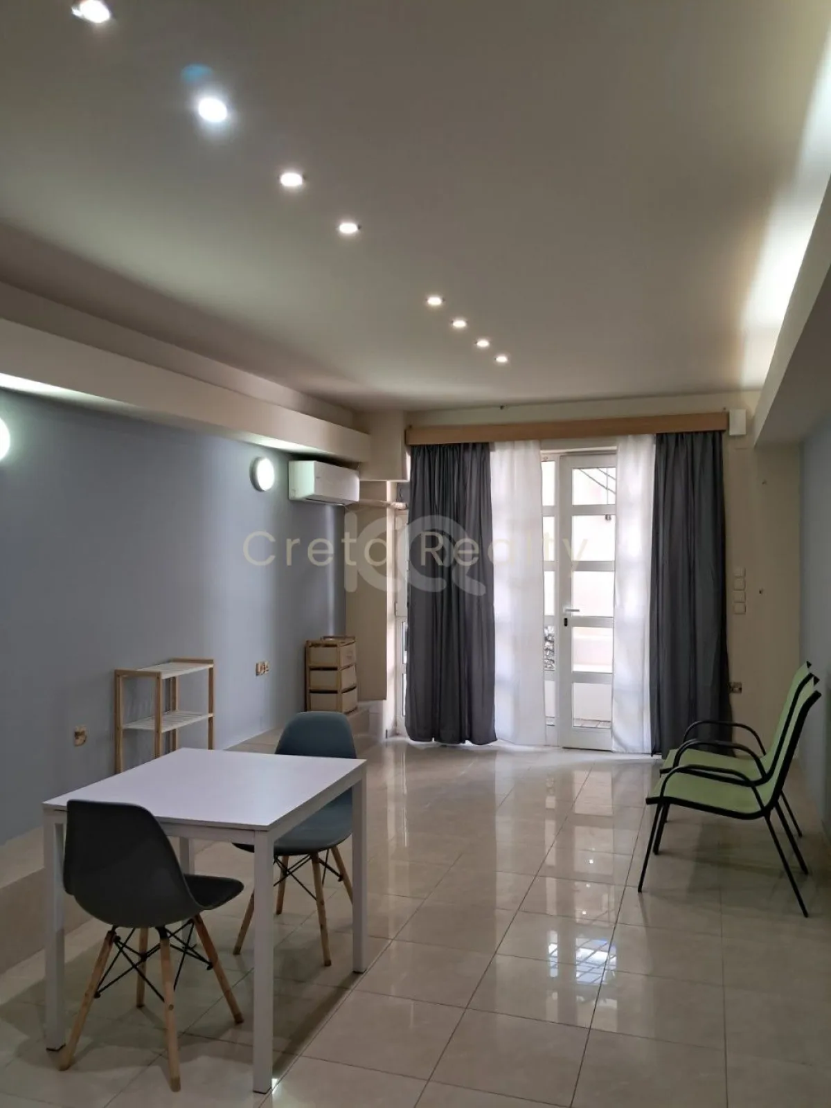 Studio 90m²  - 3