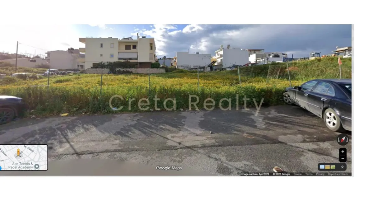 Plot 898m²  - 2