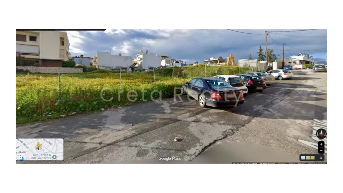 Plot 898m²  - 3