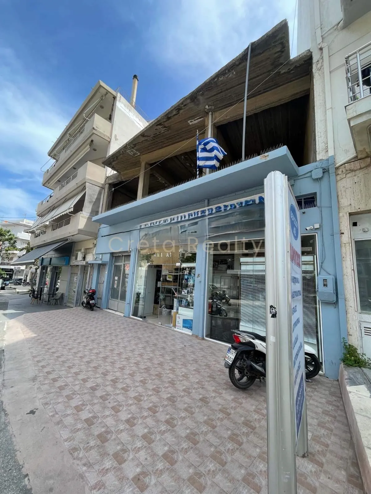 Αυτόνομο κτήριο κατοικιών 390τ.μ.  - 3