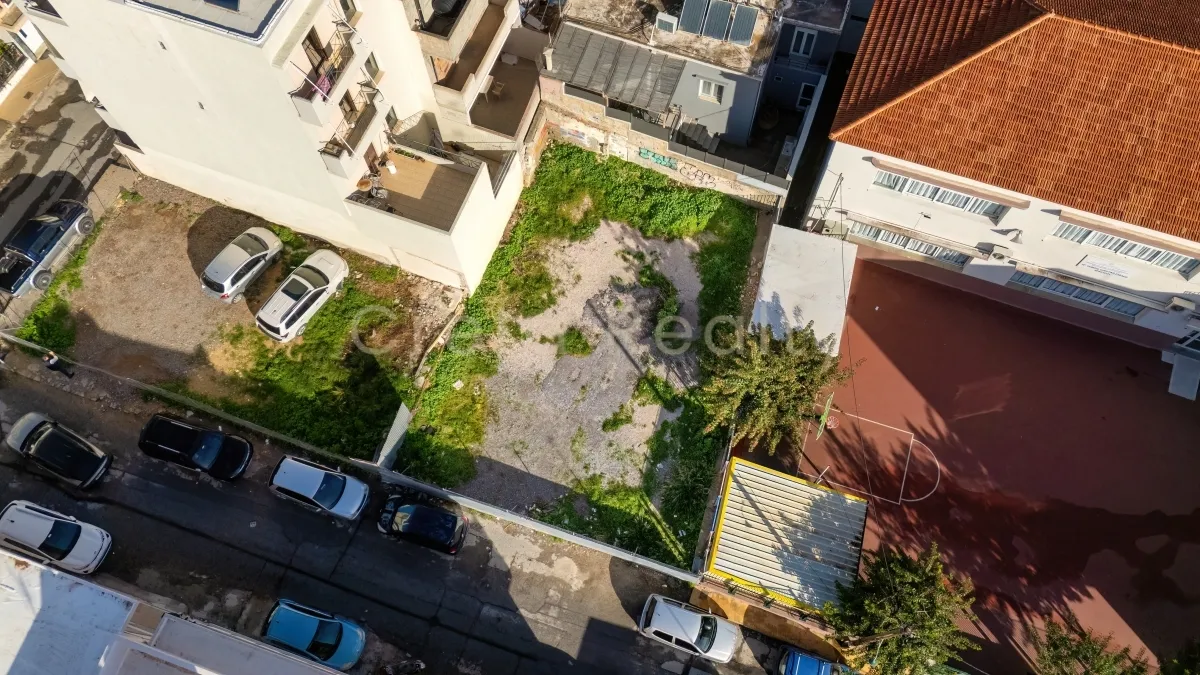 Plot 223m²  - 2