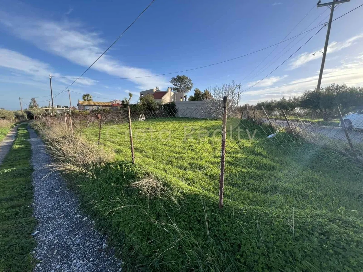 Plot 215m²  - 2
