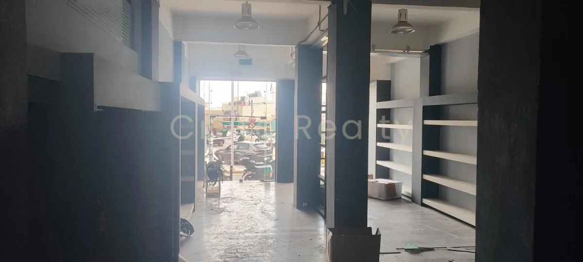 Shop 580m²  - 2