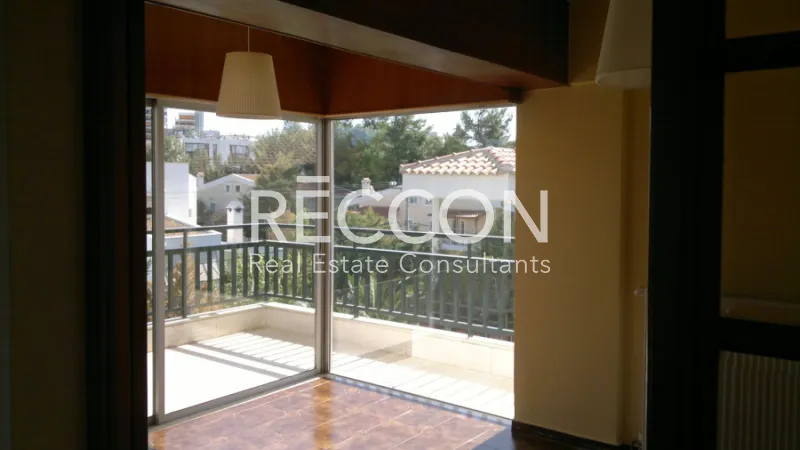 Διαμέρισμα 100τ.μ.  - 4