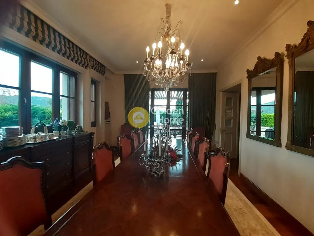 Detached house 680m²  - 5
