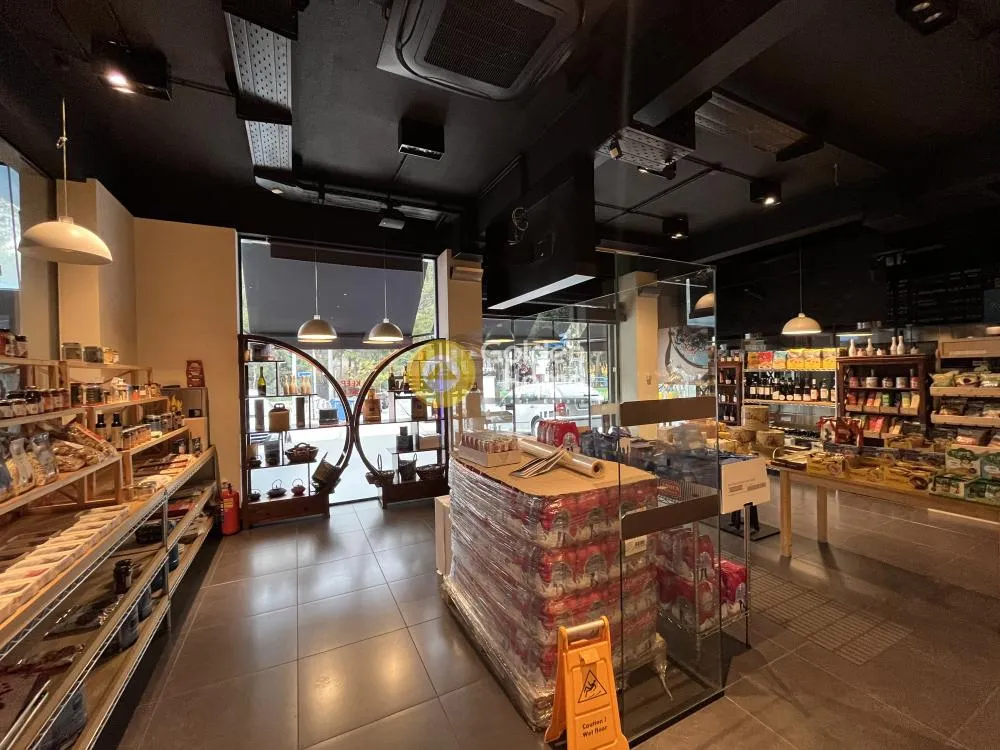 Κατάστημα 625τ.μ.  - 2