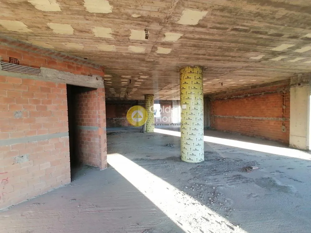 Other .. 2815m²  - 3