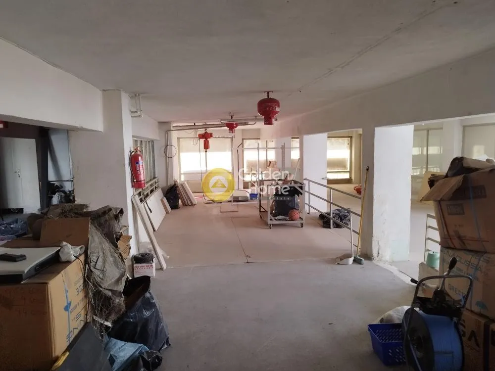 Shop 440m²  - 4