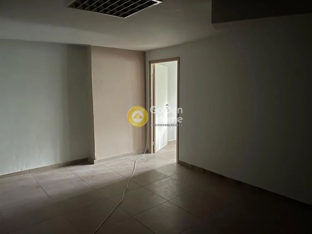 Shop 75m²  - 4