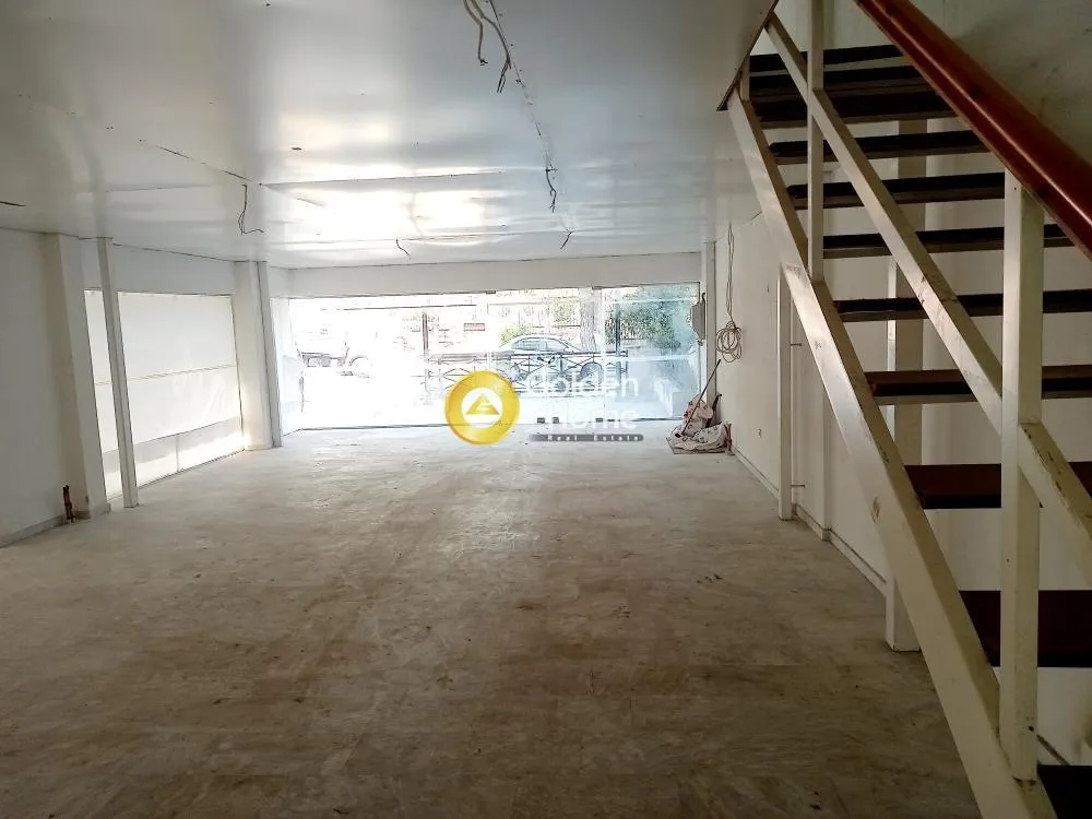 Shop 300m²  - 3