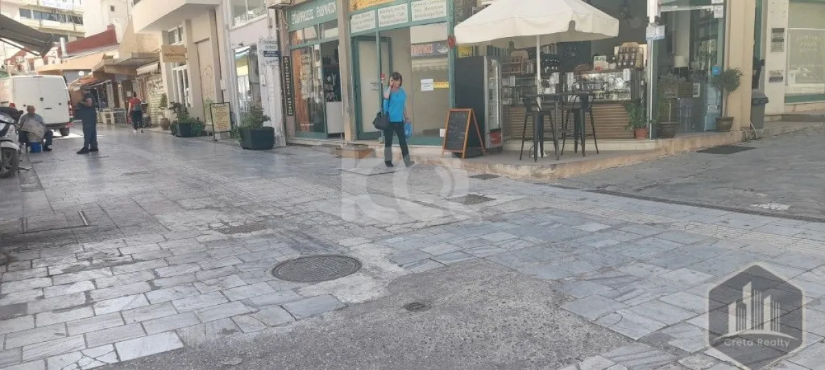 Κατάστημα 17τ.μ.  - 3