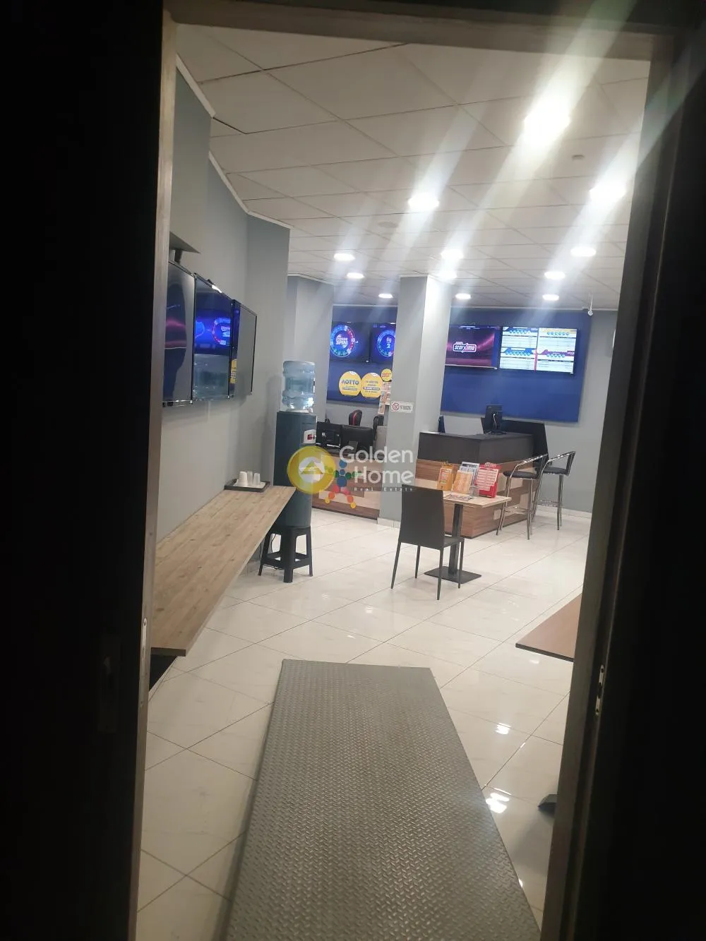 Other .. 180m²  - 5