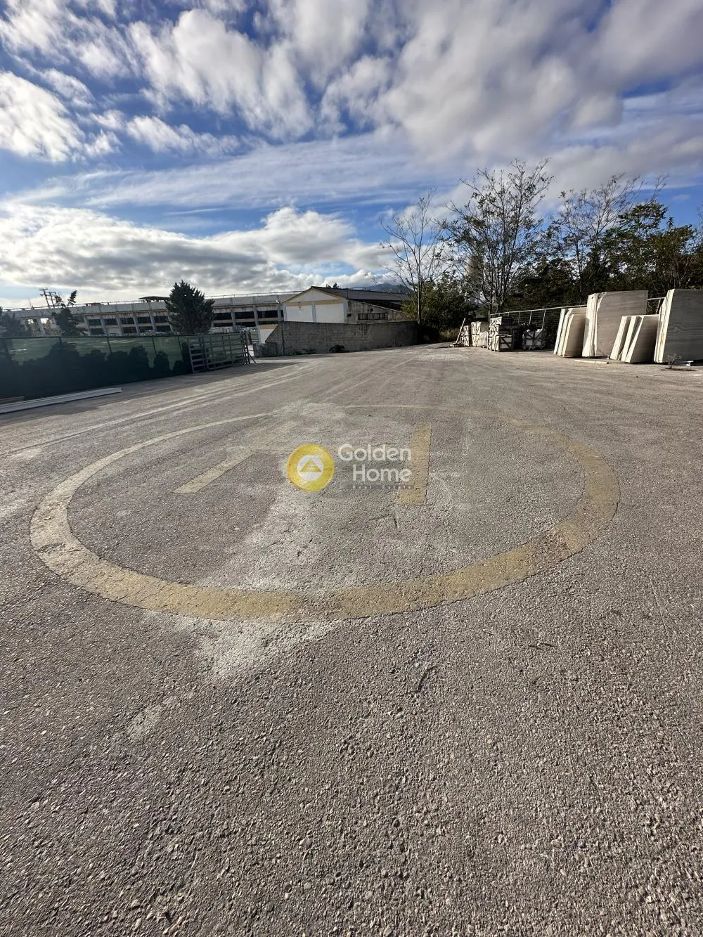 Other .. 400m²  - 2