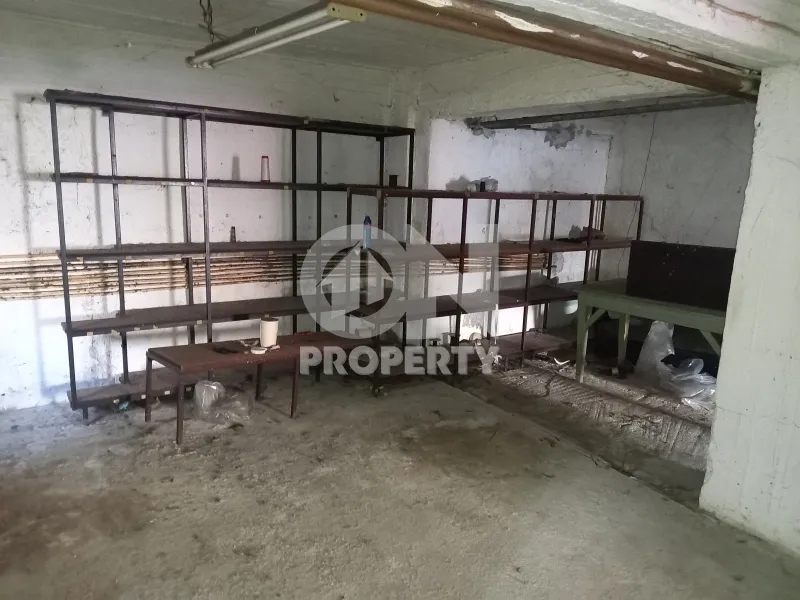 Warehouse 160m²  - 3
