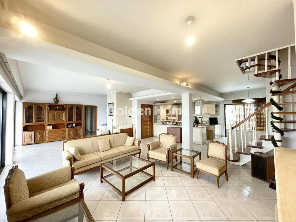 Apartment 216m²  - 4