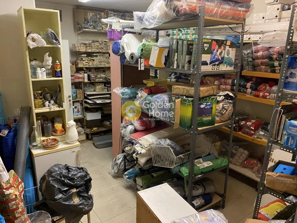 Shop 99m²  - 5