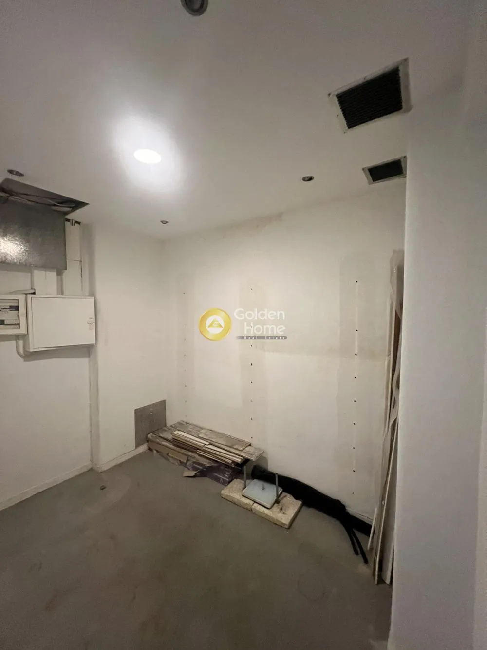 Shop 90m²  - 4