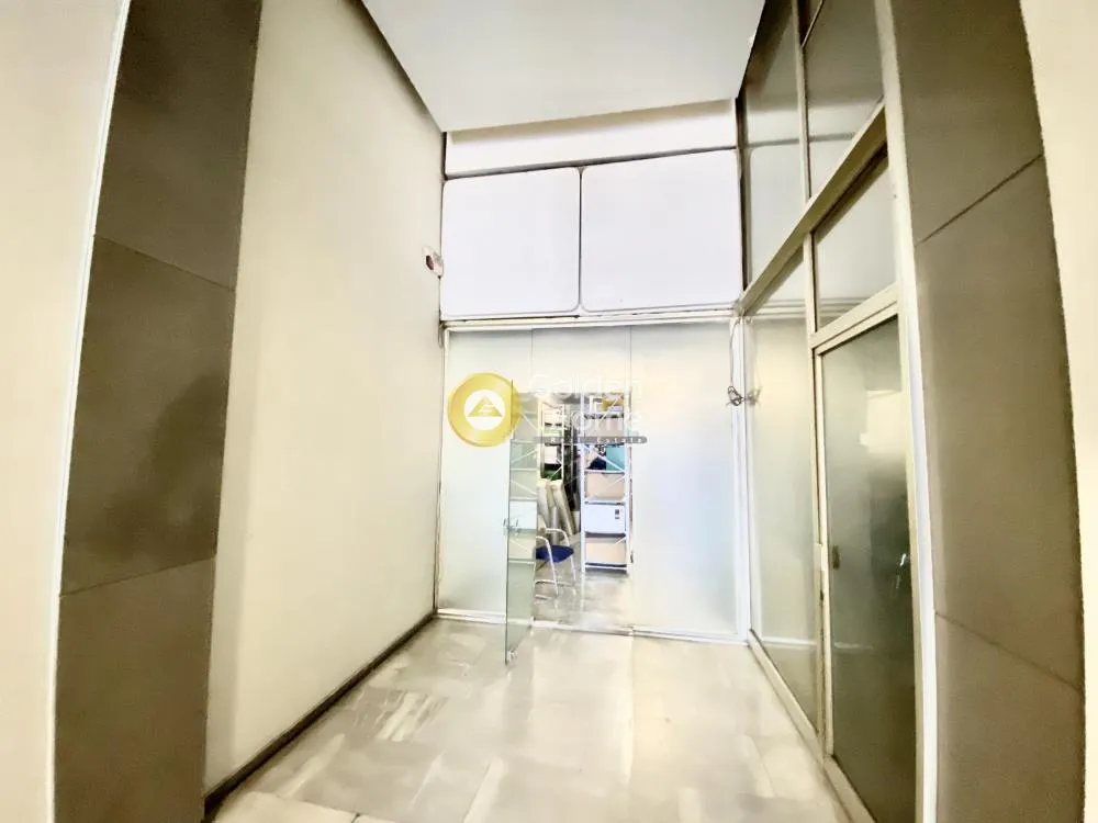 Shop 120m²  - 5