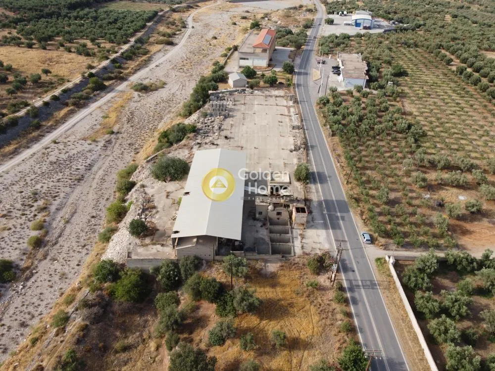 Land Parcel 5004m²  - 4