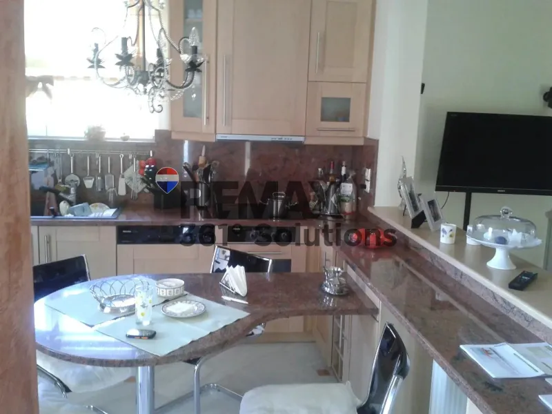 Detached house 360m²  - 5