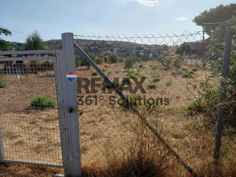 Land Parcel 2863m²  - 5