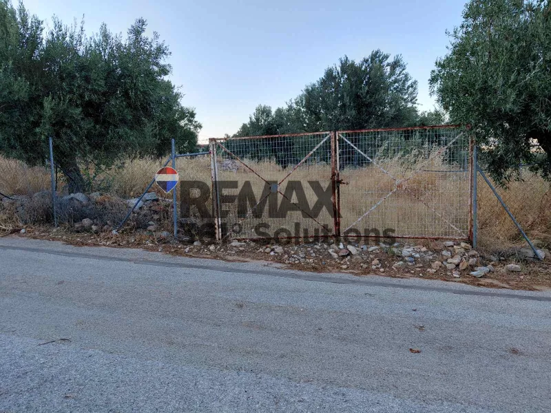 Land Parcel 1900m²  - 5