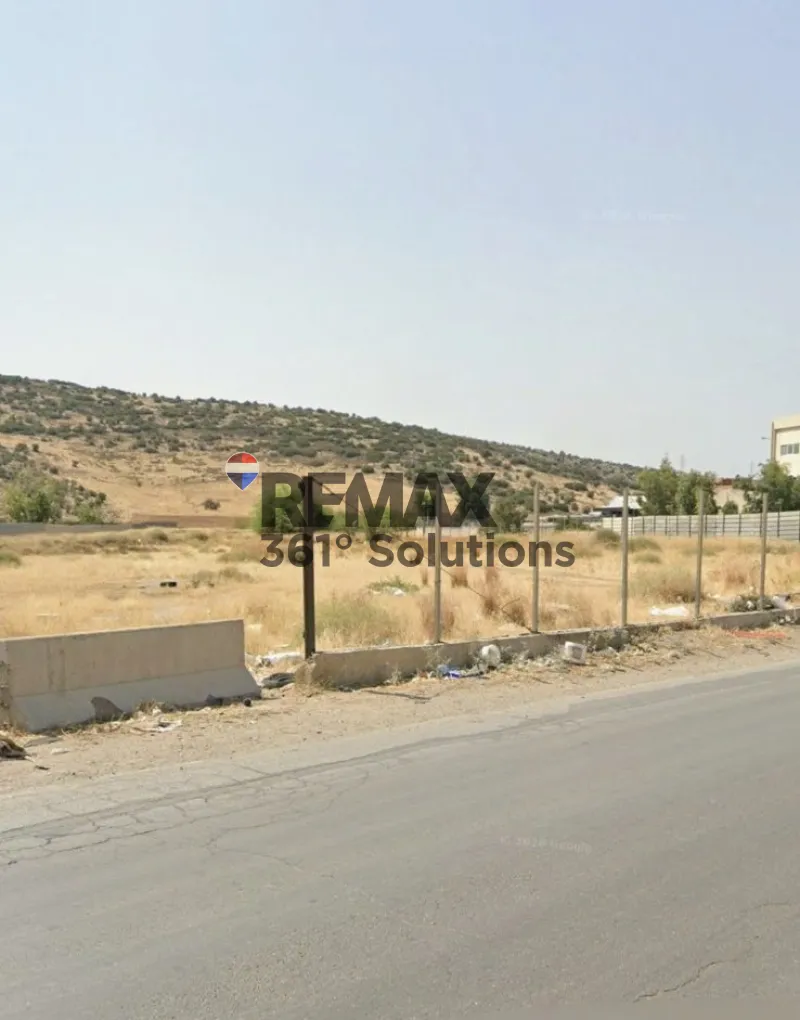 Plot 10896m²  - 3