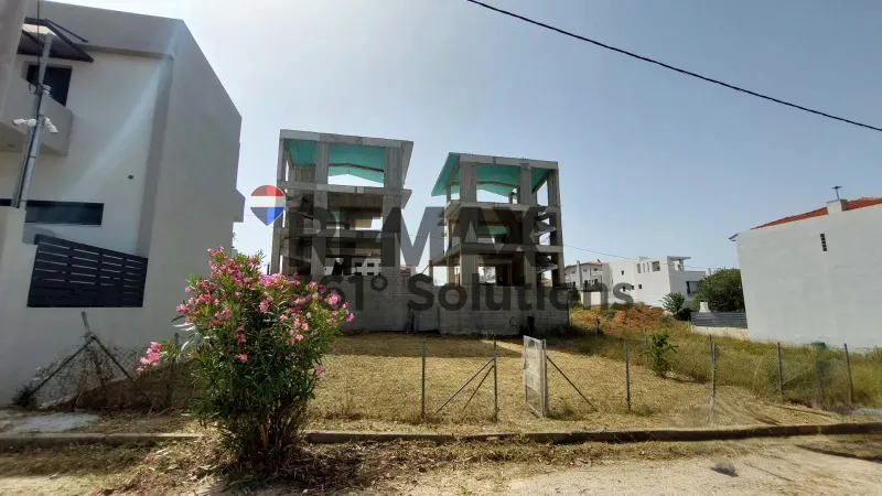 Plot 263m²  - 2