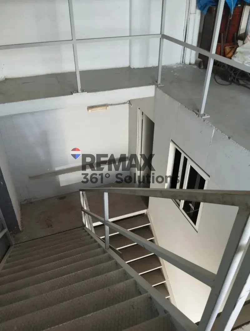Standalone office building 350m²  - 4