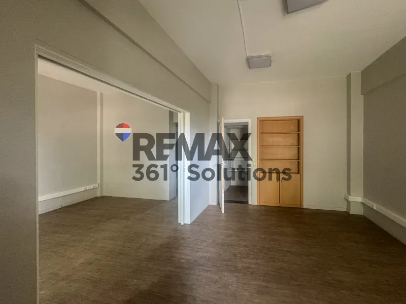 Office 117m²  - 4