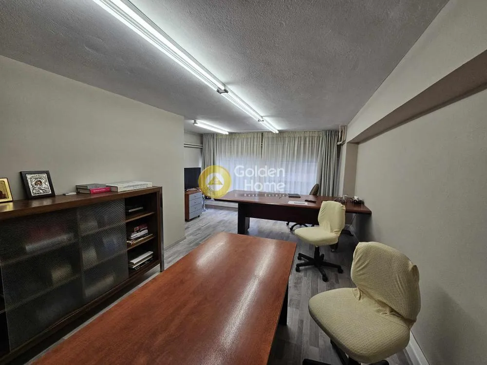 Office 142m²  - 5