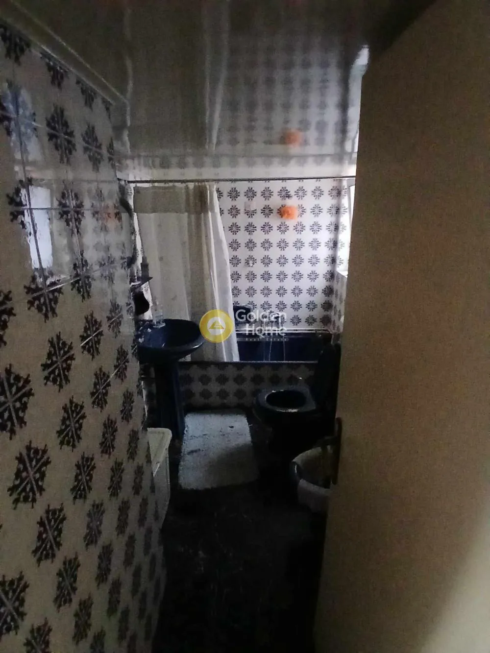 Other ..  305m²  - 2